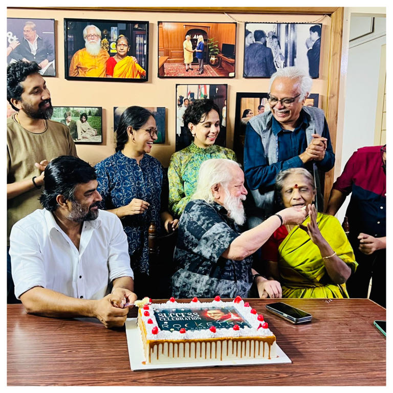 R Madhavan shares a PIC with Nambi Narayanan's family as he celebrates success of Rocketry: The Nambi Effect